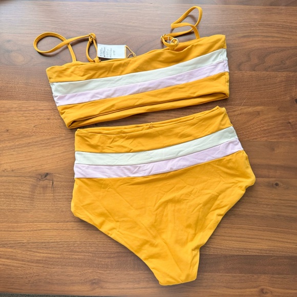 LSPACE Rebel Stripe Bikini set - Picture 10 of 12